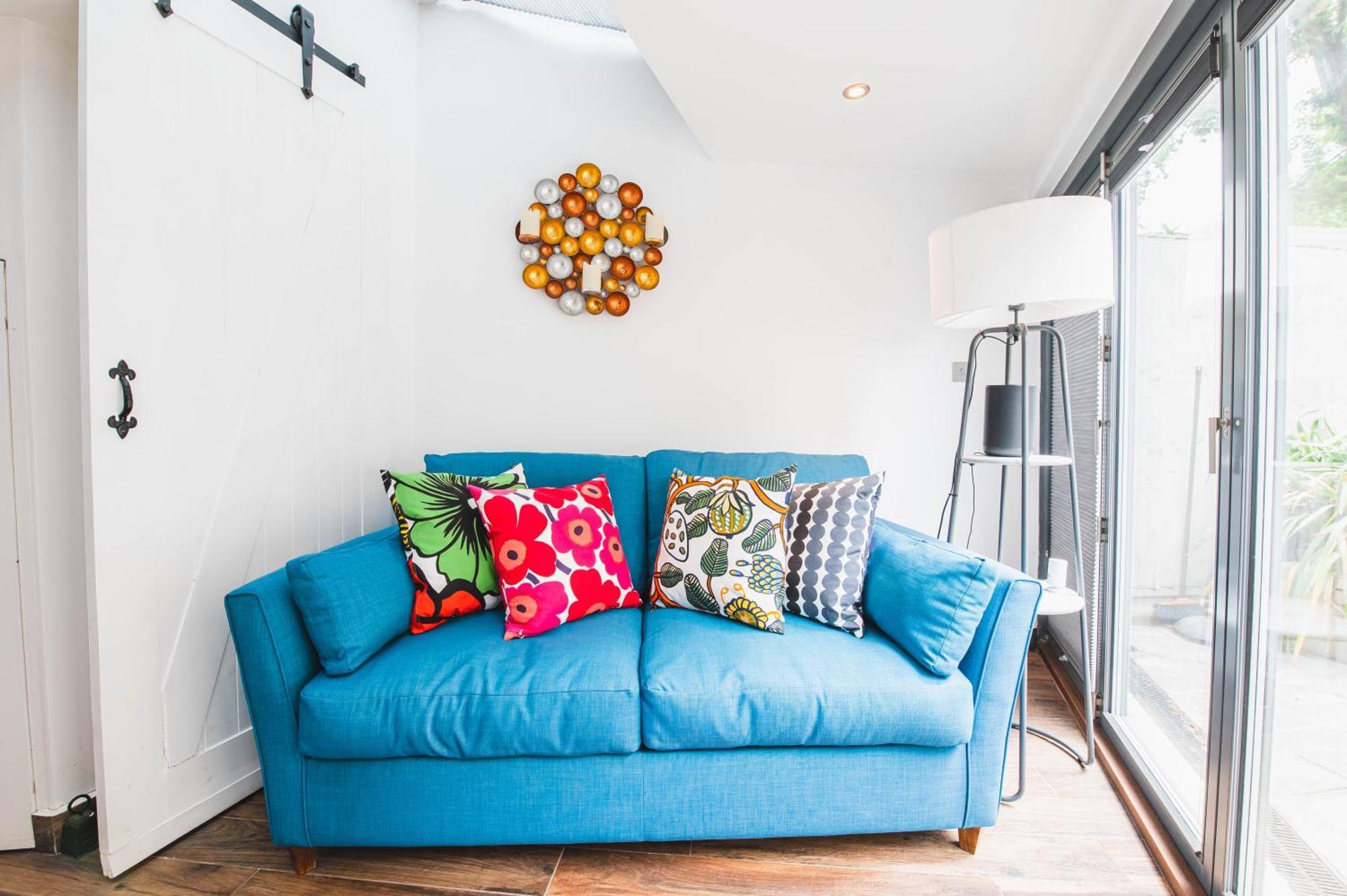 Pass The Keys - Modern & Stylish Garden Home In Islington Лондон Екстериор снимка